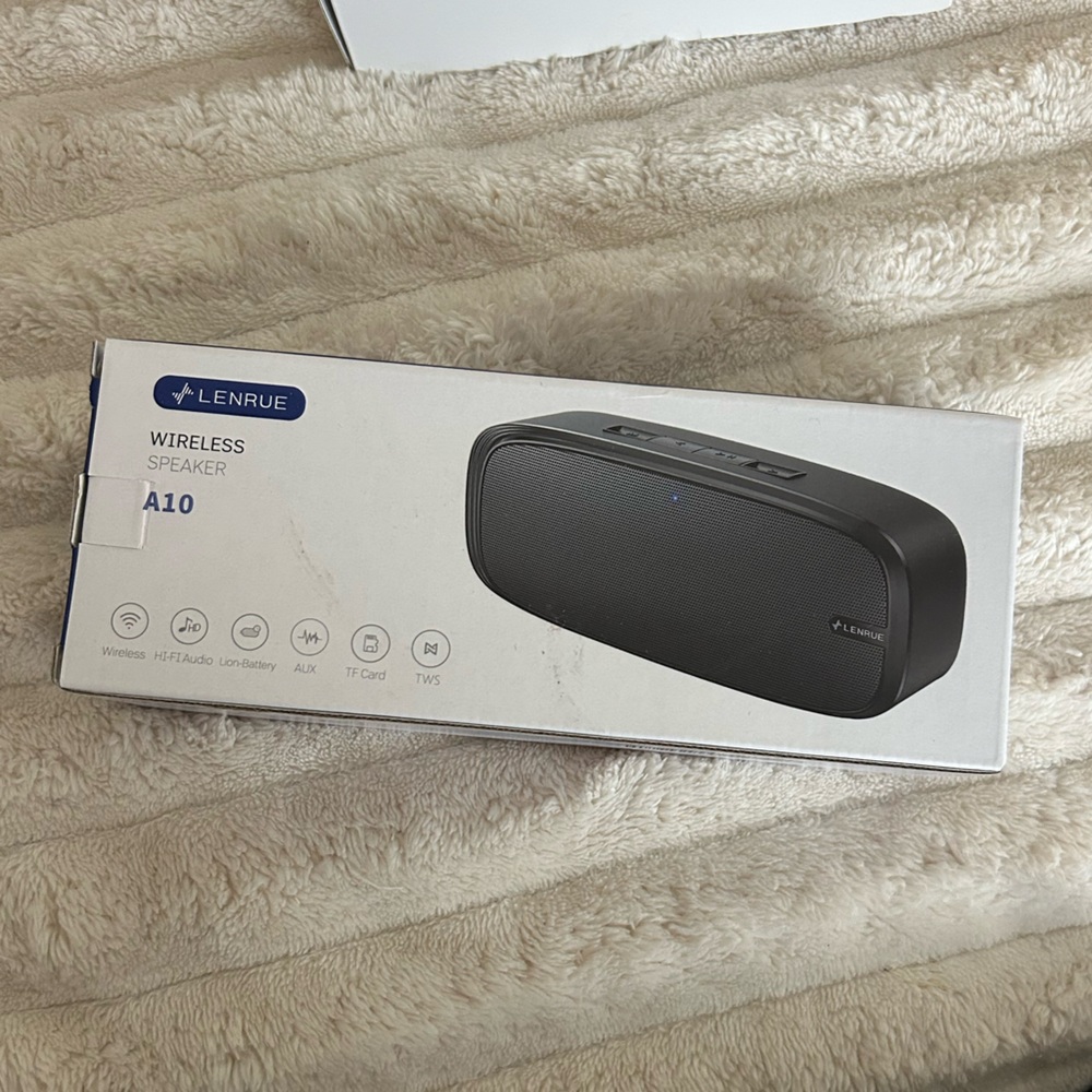 A10 Black Wireless Speaker
